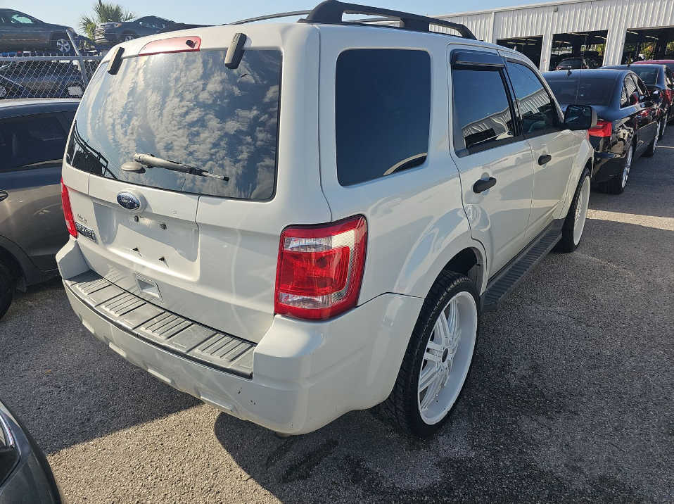 2012 Ford Escape White